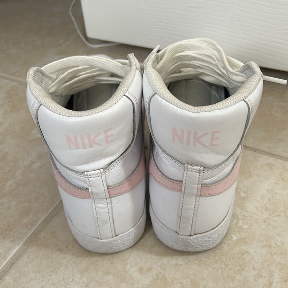 Kids Nike blazers in pink - Picture 4 of 5